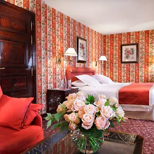 ***** Hotel La Demeure Montaigne Frankreich