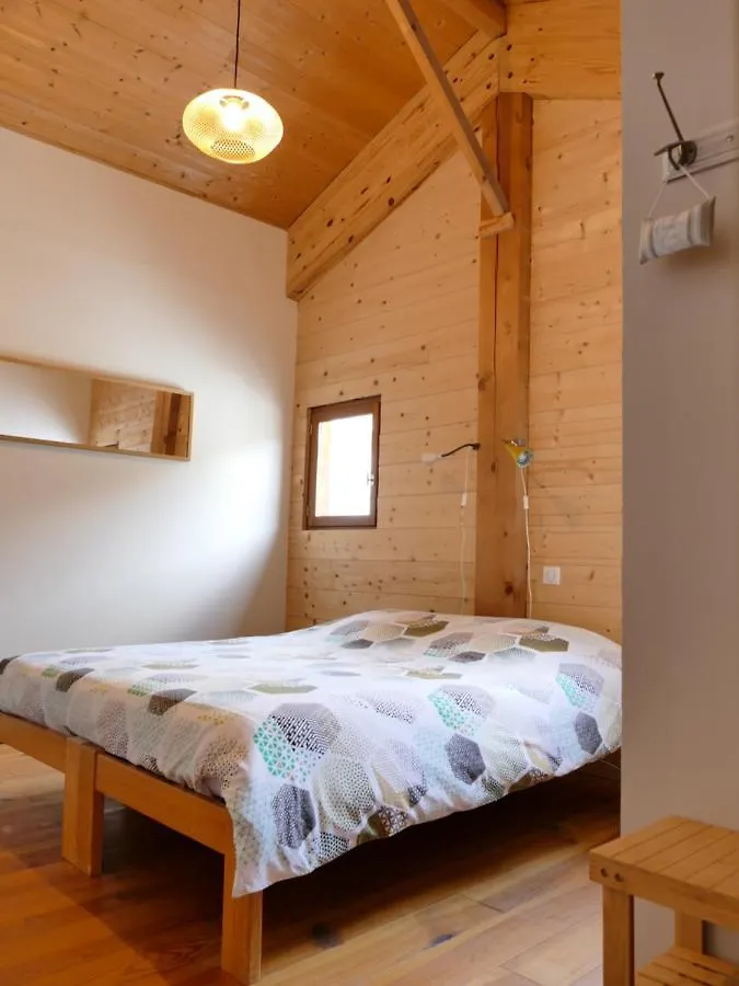 Chambre D'Hotes A La Ferme Beaune  Guest house